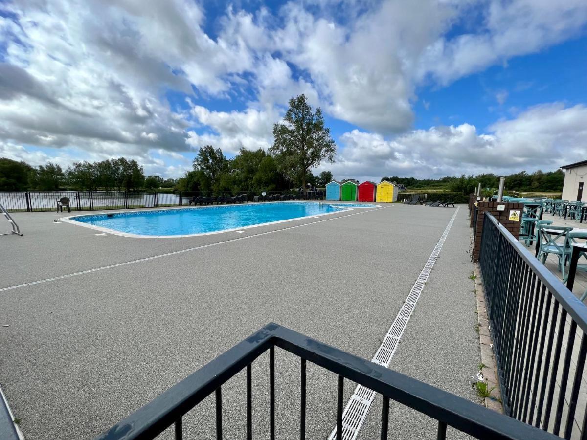 Cottontail Lodge - Hot Tub - Pet Friendly 南塞尔尼 外观 照片